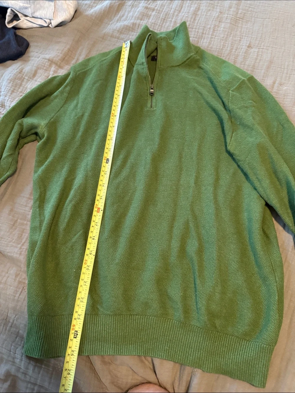 Banana Republic Men's Green 1/4 Sweater